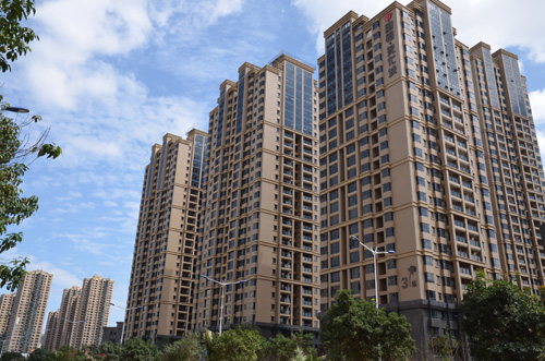 昆明國(guó)?，F(xiàn)代城使用綠舟砂漿的瓷磚粘結(jié)劑