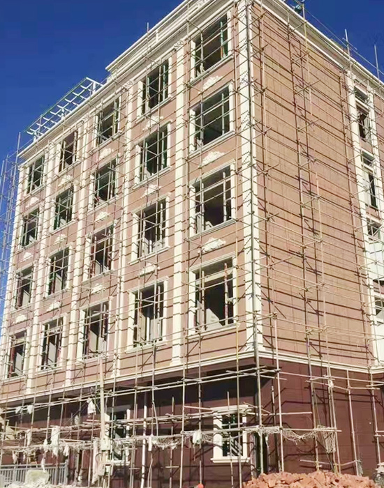 云南省麗江永勝自建房采用綠舟砂漿的外墻膩?zhàn)臃?/></p><p style=