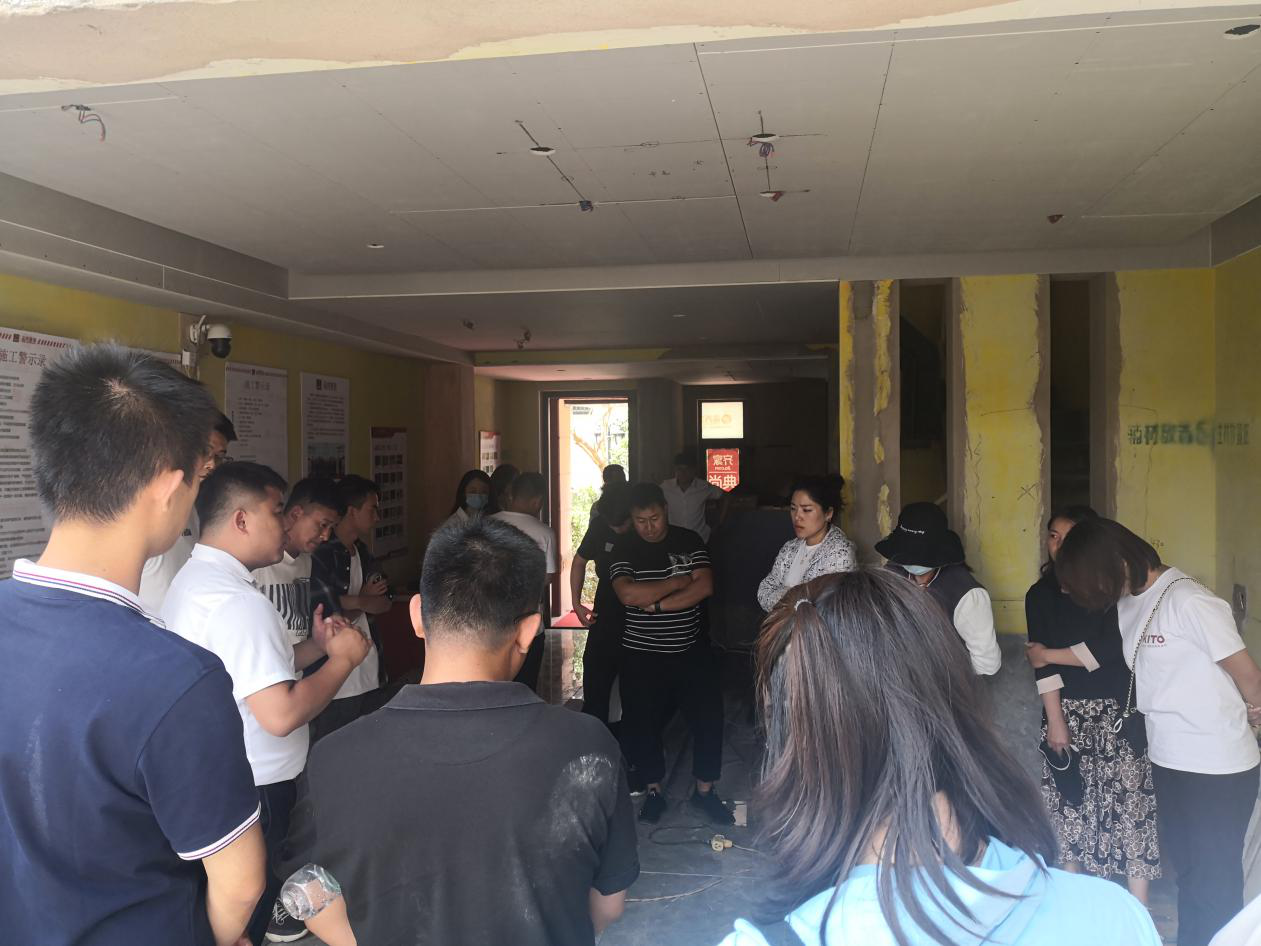 內(nèi)墻膩?zhàn)臃? style=