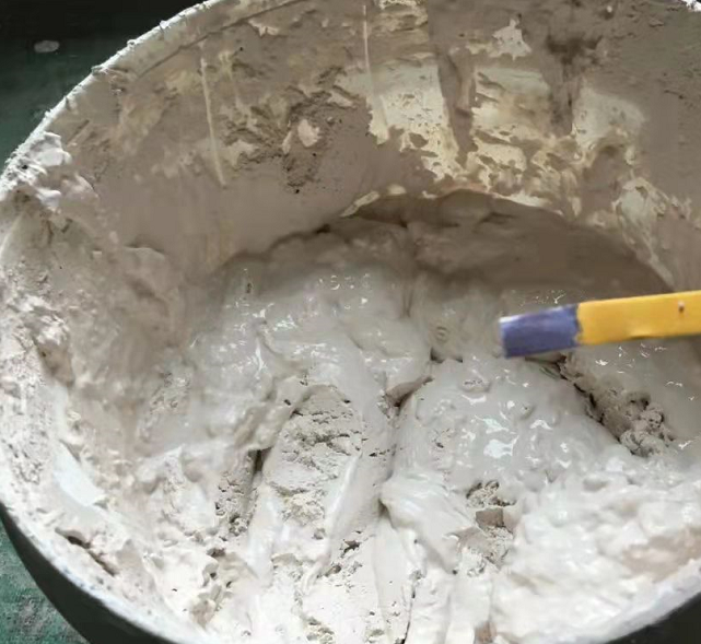 輕質(zhì)抹灰石膏