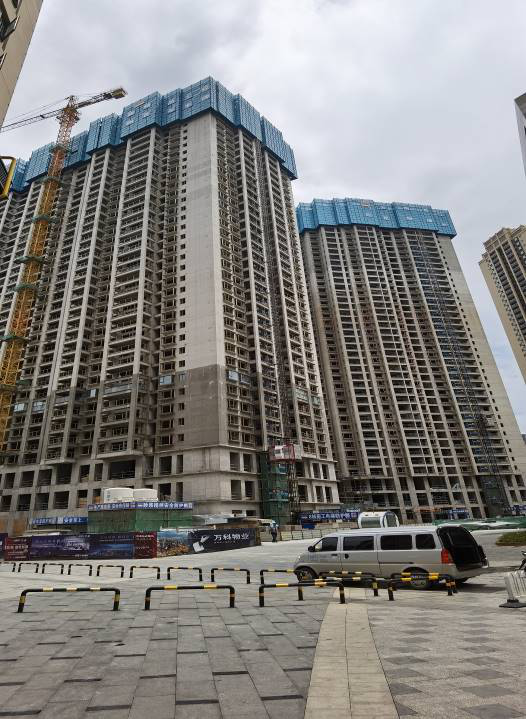 瑞鼎城二期外墻膩粉